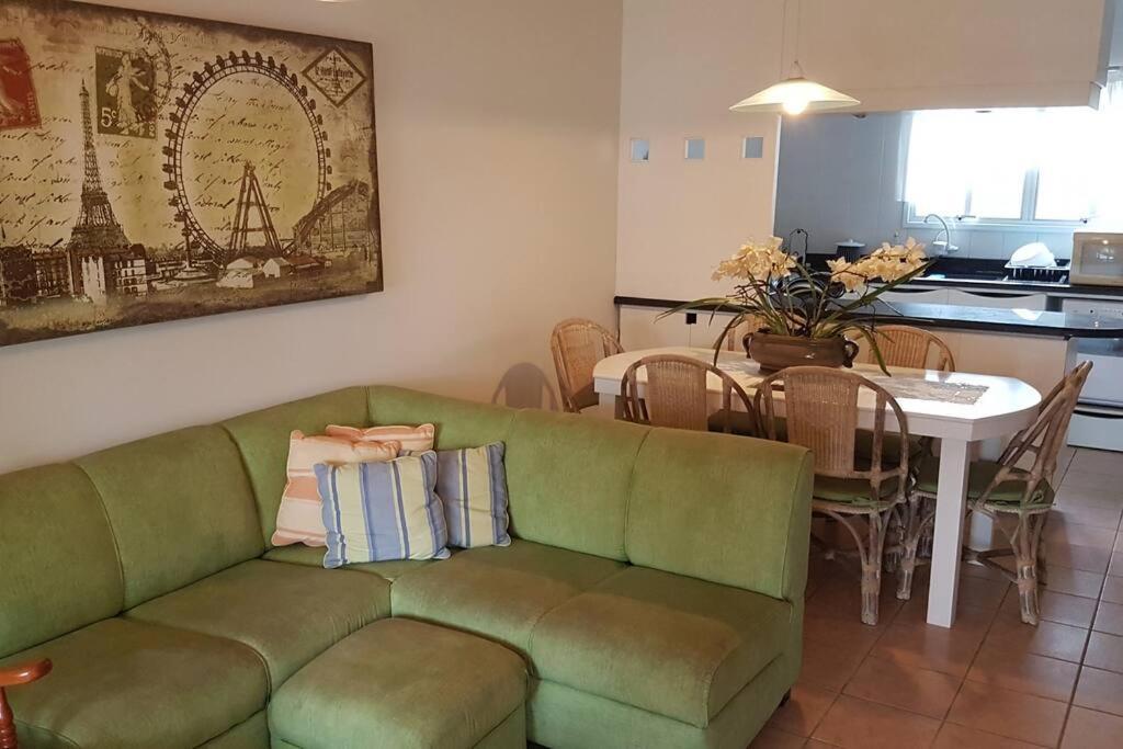 Acolhedora Casa De Praia Em Condominio Fechado A Beira Mar แชงกรี-ลา ภายนอก รูปภาพ